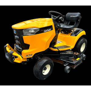 เครื่องตัดหญ้าแบบนั่งขับพร้อมเทคโนโลยีเครื่องยนต์ขั้นสูงเพื่อพลังที่สม่ำเสมอและประสิทธิภาพการตัดหญ้าที่ราบรื่น - Product Image 2