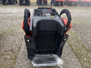 รถตักล้อยาง KUBOTA SKID STEER SCL1000 รุ่นขายดีประจำปี 2026 พร้อมเครื่องยนต์ เกียร์ และปั๊มประสิทธิภาพสูง - Product Image 5