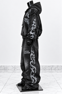 ชุดเซ็ตฮู้ดดี้และกางเกงยีนส์เดนิมทรงโอเวอร์ไซส์สไตล์วินเทจสำหรับผู้ชาย ลุคสตรีทแวร์ขาดๆ แบบลำลอง พิมพ์ลาย DTG เป็นมิตรกับสิ่งแวดล้อม - Product Image 2