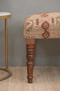 Banco Otomano Kilim Hecho a Mano con Asiento Tapizado de Yute y Madera, Banco de Entrada Tradicional, Reposapiés Rústico para Decoración del Hogar - Product Image 3