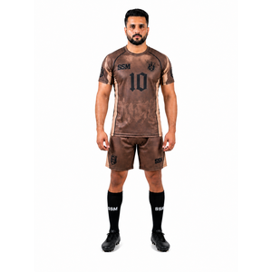 Ensemble d'uniformes de football personnalisés pour hommes, 100 % polyester, manches longues, tenue d'équipe, kit de match et d'entraînement OEM, marque privée, tailles 5XL et 6XL - Product Image 1