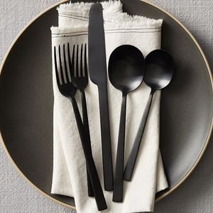 Juego de Cubiertos de Acero Inoxidable Moderno, Inspirado en el Terciopelo Real, Sostenible, Dorado, de Calidad Premium para Banquetes y Hostelería - Product Image 4