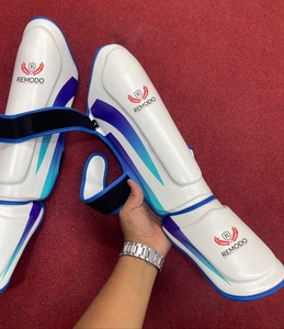 Wholesale REMODO INTERNATIONAL Custom Logo <b>MMA</b> <b>Shin</b> <b>Guard</b> Lightweight Leather Fiber Breathable Protection for Muay Thai Karate - Product Image 3