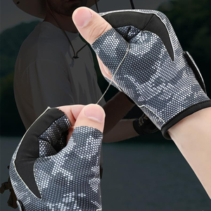 Gants de pêche au design moderne, taille et impression de logo personnalisées, aspect moderne et élégant, gants de pêche flexibles - Product Image 2