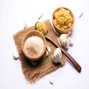 Pasta de ajo india de primera calidad hecha con ajo recién cosechado para distribuidores internacionales de alimentos y compradores al por mayor - Product Image 5