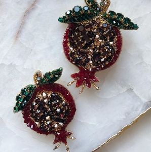 Broche de luxe faite à la main, brodée et perlée, bijoux de créateur tendance - Product Image 5