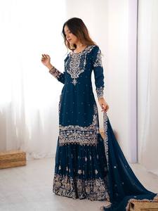 Ensemble prêt-à-porter Sharara Kurti avec broderie et perles de créateur – Fabricant de vêtements ethniques en gros - Product Image 3