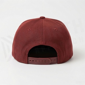 Unisex 6-Panel Snapback Cap Solid Burgundy Cotton Twill Adjustable <b>Flat</b> Brim Casual Baseball <b>Hat</b> for Adults - Product Image 2