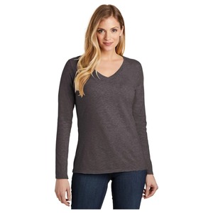 T-shirt personnalisé pour femme à manches longues et col en V, en coton doux, décontracté, basique, léger, tendance, fabricant OEM ODM - Product Image 5