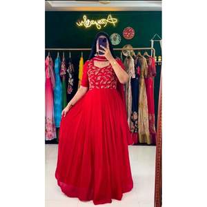 ด้าย georgette ที่น่าสนใจกับชุดทำงานที่มีสีแดง dupatta - Product Image 2