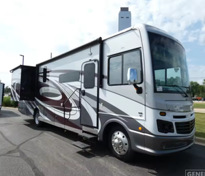 GUARANTEE SALES 2023 2022 2024 Used Wholesale RVs Campers Fleetwood Bounder Class 35K Motorhomes Family Travel Vehicle <b>Car</b> - Product Image 4