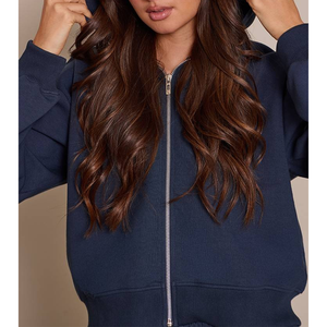 Vente Chaude Hiver Femme Streetwear Sweat à Capuche Uni en Molleton Bouclette Coupe Oversize avec Logo Brodé, Haut de Sport Actif et Veste Zippée Couleur Unie - Product Image 2