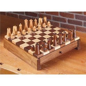 Jeu d'échecs en bois massif au design moderne personnalisé, jeu de société artisanal de luxe avec tiroir de rangement intégré, coffret cadeau de luxe en gros - Product Image 1