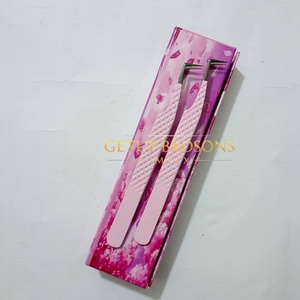 แหนบดึงขนตาปลายแหลมทำจากสแตนเลสสตีล - Product Image 2
