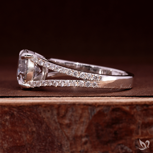 แหวนเพชรทรงกลม 2 กะรัต แบบฝังเพชรเต็มวง แหวนหมั้น ได้รับการรับรองจาก IGI ทำจากทองคำขาว 10K - Product Image 3