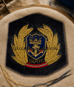Insignia de gorra austriaca MCV con ancla y corona de laurel, parche de tela para coser en uniformes y prendas. - Product Image 3