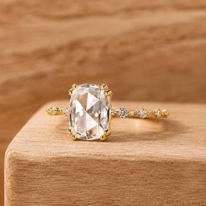 Wholesale 10K 14K 18K Solid Gold Antique <b>Cushion</b> Rose Cut & <b>Round</b> Lab Diamond DEF Color VSVVS Clarity IGI Certified Wedding Ring - Product Image 1