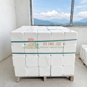 Bloques de Mármol Blanco de Vietnam de Lujo para la Producción de Azulejos y Losas Premium, Bloques de Piedra Natural para Distribución Global - Product Image 5