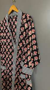 Robe de maison en velours à imprimé floral indien de luxe, kimono unisexe en coton, style bohème, chaud pour l'hiver, cadeau de Noël - Product Image 5