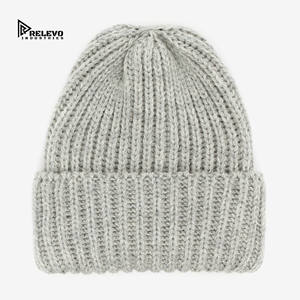 หมวกบีนนี่อะคริลิกเนื้อนุ่มขายส่ง, หมวกไหมพรมกันขนร่วงสำหรับฤดูหนาว, หมวกสกัลลี่ระดับไฮเอนด์สำหรับธุรกิจ B2B, หมวกกันหนาวแบบทนทานสำหรับขายส่ง - Product Image 1