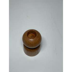 Portavelas Pequeño de Madera de Mango, Centro de Mesa Decorativo, Soporte para Velas de Pilar - Product Image 2