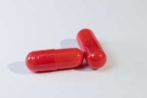 Capsules de Peptide d'Hirudine OEM, Formule Personnalisée à Base d'Extrait de Sangsue pour Compléments Alimentaires pour la Santé Sanguine des Adultes, Vente en Gros, Délai de Livraison Rapide - Product Image 2