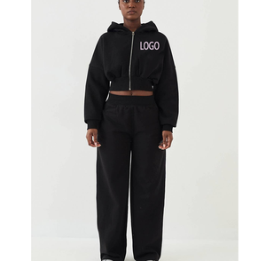 Ensemble de survêtement de sport personnalisé pour femme, 2 pièces, en coton à séchage rapide, avec coupe courte, poignets côtelés et taille élastique, idéal pour le basketball et le jogging - Product Image 1