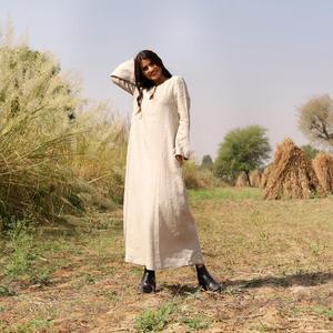 Vestido largo de mezcla de lino y algodón suave para mujer, manga larga, cuello redondo, cómodo y holgado. - Product Image 5