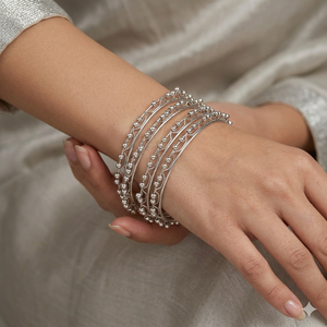 ชุดกำไลข้อมือแบบแคชเมียร์ 8 ชิ้น ชุบเงิน ชุดกำไลแบบดั้งเดิมสำหรับผู้หญิง ทุกขนาด ชุดคอมโบ 2.4 2.6 2.8 และ 2.10 - Product Image 2