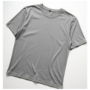 Camiseta de Manga Corta para Hombre, Cuello Redondo, Tejido Transpirable y Ecológico de Poliéster/Algodón, Lisa, Personalizable con Impresión Frontal, 220 Gramos - Product Image 2