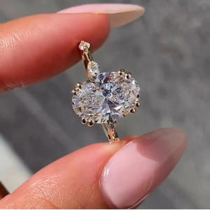 Bague de fiançailles en or plaqué avec moissanite ovale de 3 carats, sertie à griffes doubles, en argent sterling, unisexe, cadeau de proposition, anniversaire, mariage - Product Image 2