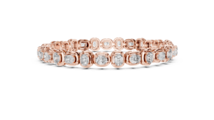 Bracelet tennis en or rose 18 carats serti de diamants taille coussin - Product Image 3