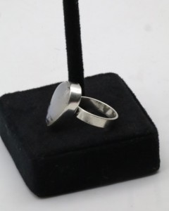 Anillo Ajustable de Ágata Natural para Mujer – Anillo de Plata Alemana Hecho a Mano con Piedra de Ágata, Joyería Boho con Piedras Preciosas - Product Image 3