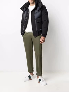Chaqueta de Plumón Acolchada para Hombre, Diseño Personalizado OEM, Nueva Moda, Cierre con Botones a Presión y Cremallera, Abrigo Cálido - Product Image 4