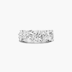 Anillo de Lujo con Diamantes de Corte Mixto en Oro Amarillo de 18K - Product Image 4