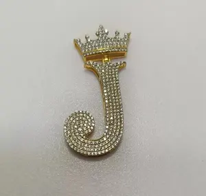 จี้รูปตัวอักษร J ประดับมงกุฎ ทำจากมอสซาไนต์ เงินแท้ 925 ชุบทองคำสีกุหลาบ สไตล์ฮิปฮอป ประดับเพชร สำหรับผู้ชายและผู้หญิง สามารถสั่งทำได้ - Product Image 6