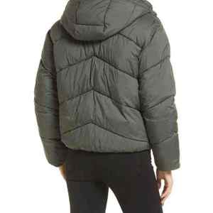 Women's Hooded <b>Crop</b> <b>Puffer</b> <b>Jacket</b> Solid Color Full Sleeve Zipper Closure Winter Warm Coat Casual Style Thick Polyester Outerwear - Product Image 6