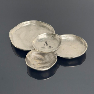 Luxury Gold Finish Metal Serving Tray Platter Set With Organic Shape, Ideal For Appetizers, Desserts, <b>Snacks</b> & Table Decoration - Product Image 6