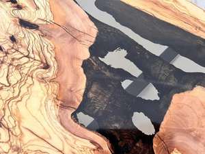 Table basse en bois massif et résine époxy, best-seller, meuble moderne pour salon, disponible à prix compétitif - Product Image 3