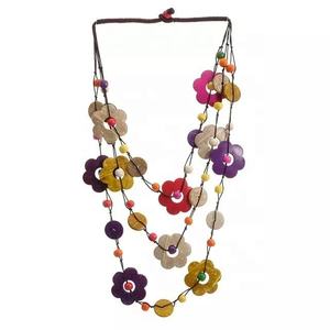 Collar de Cuentas de Resina Moderno, Joyería Elegante para Mujer, Diseño Ligero, Ideal para la Oficina y Eventos Nocturnos - Product Image 5