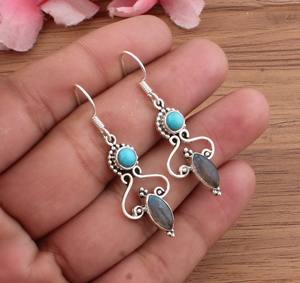 Boucles d'oreilles pendantes artisanales en argent sterling avec labradorite et turquoise naturelles, bijoux de luxe bohèmes pour femmes, cadeau de fête - Product Image 1