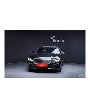 BMW 740i M Sport Sedan 2021, 66,017 km, Volante a la Izquierda, Transmisión Automática - Product Image 3