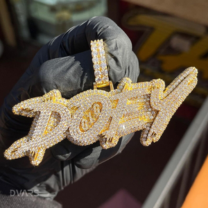 Colgante de Moissanita VVS Iced Out, Bicolor, Plata 925, Chapado en Oro de 18k, Colgante con Letra Personalizada, Estilo Hip Hop, Colgante de Moissanita Personalizado - Product Image 1