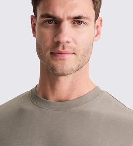 เสื้อยืดถักลายตัวอักษรของผู้ชายมาใหม่เสื้อยืดผู้ชายแบบสวมเปิดไหล่ตกเสื้อยืดผู้ชายแบบสวมหัวมาใหม่2025 - Product Image 3