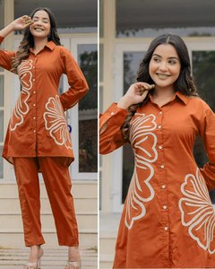Orange Cotton <b>Kurti</b> With Floral Embroidery Loose Fit Ankle Length Traditional <b>Indian</b> Wear For Women Casual Outfit - Product Image 3