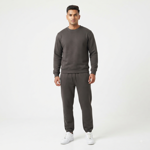 Ensemble de survêtement polaire d'hiver pour homme, coupe confortable, sweat-shirt à col rond uni et pantalon de survêtement, achat en gros, vêtements décontractés et de loisirs - Product Image 1