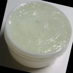 ปิโตรเลียมเจลลี่บริสุทธิ์สูง วัตถุดิบเครื่องสำอางสำหรับการผลิต - Product Image 2
