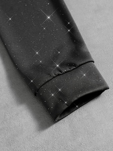 Sudadera con Capucha y Cremallera de Diseño con Letras de Diamantes de Imitación Negros, Estilo Oversize, de Alto Gramaje, Moda Urbana Premium para Hombre - Product Image 2