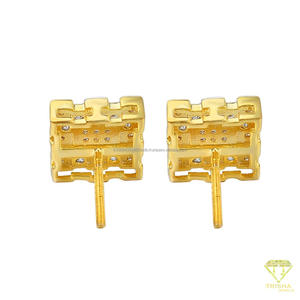 Boucles d'oreilles carrées en argent 925 avec diamants Moissanite, bijoux élégants et scintillants, cadeau de luxe pour femmes - Product Image 6