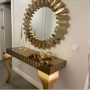 Grand miroir doré effet soleil couchant avec une console en marbre à niveaux assortie ; disponible à prix de gros. - Product Image 6